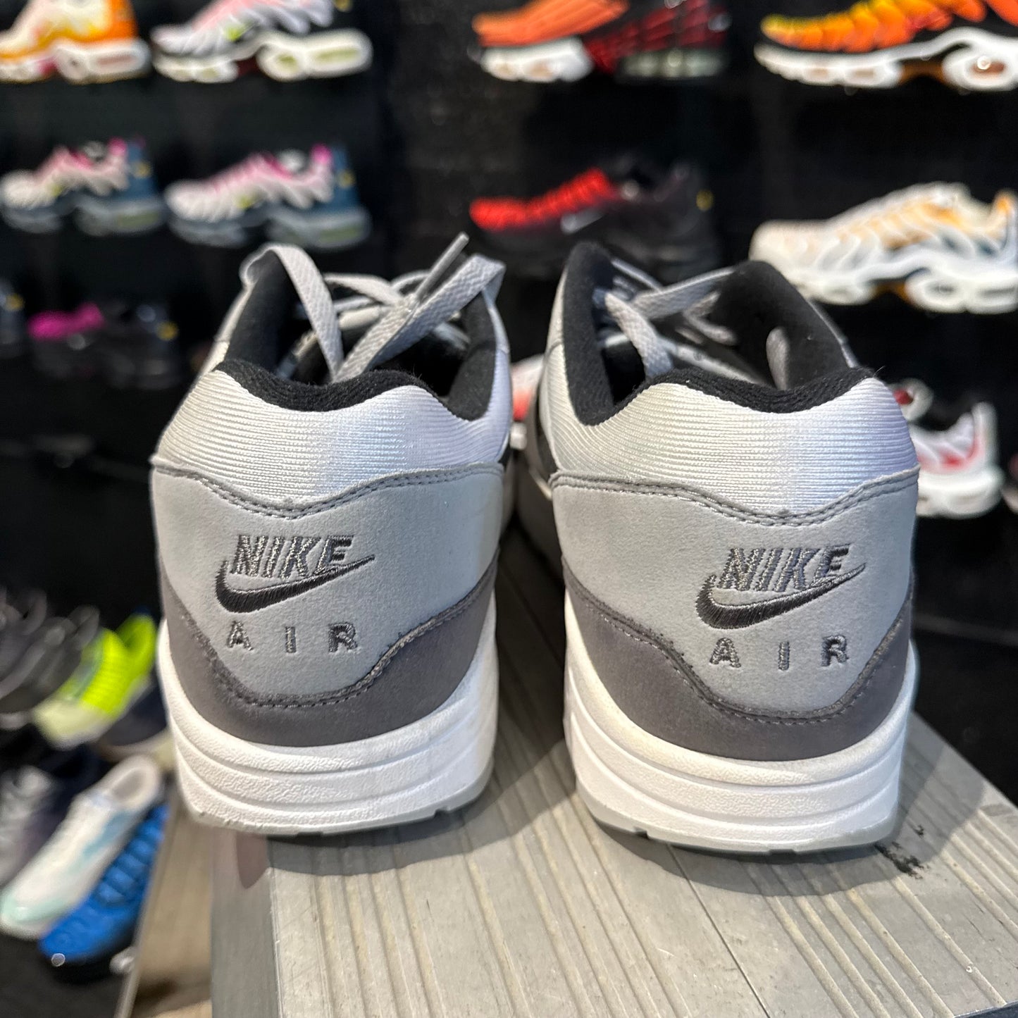 Nike Air Max 1 'White Black Wolf Grey' (Second hand)