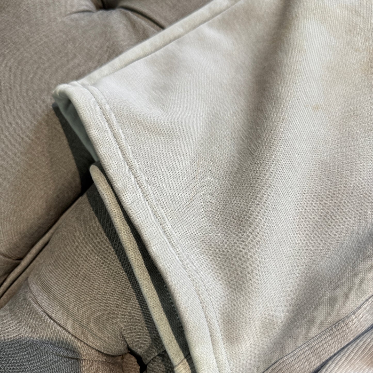 Geedup Stitched Team Logo Shorts 'Grey White' (Second hand)