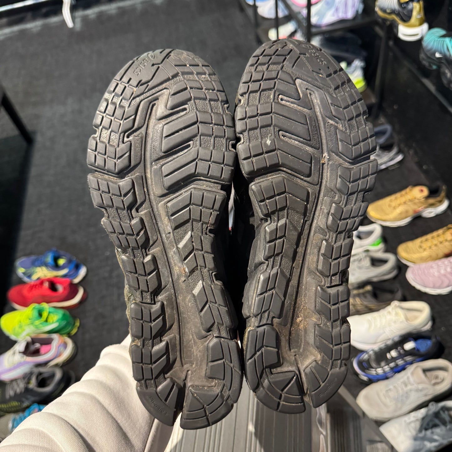 Asics Gel Quantum 180 8 'Black' (Second hand)