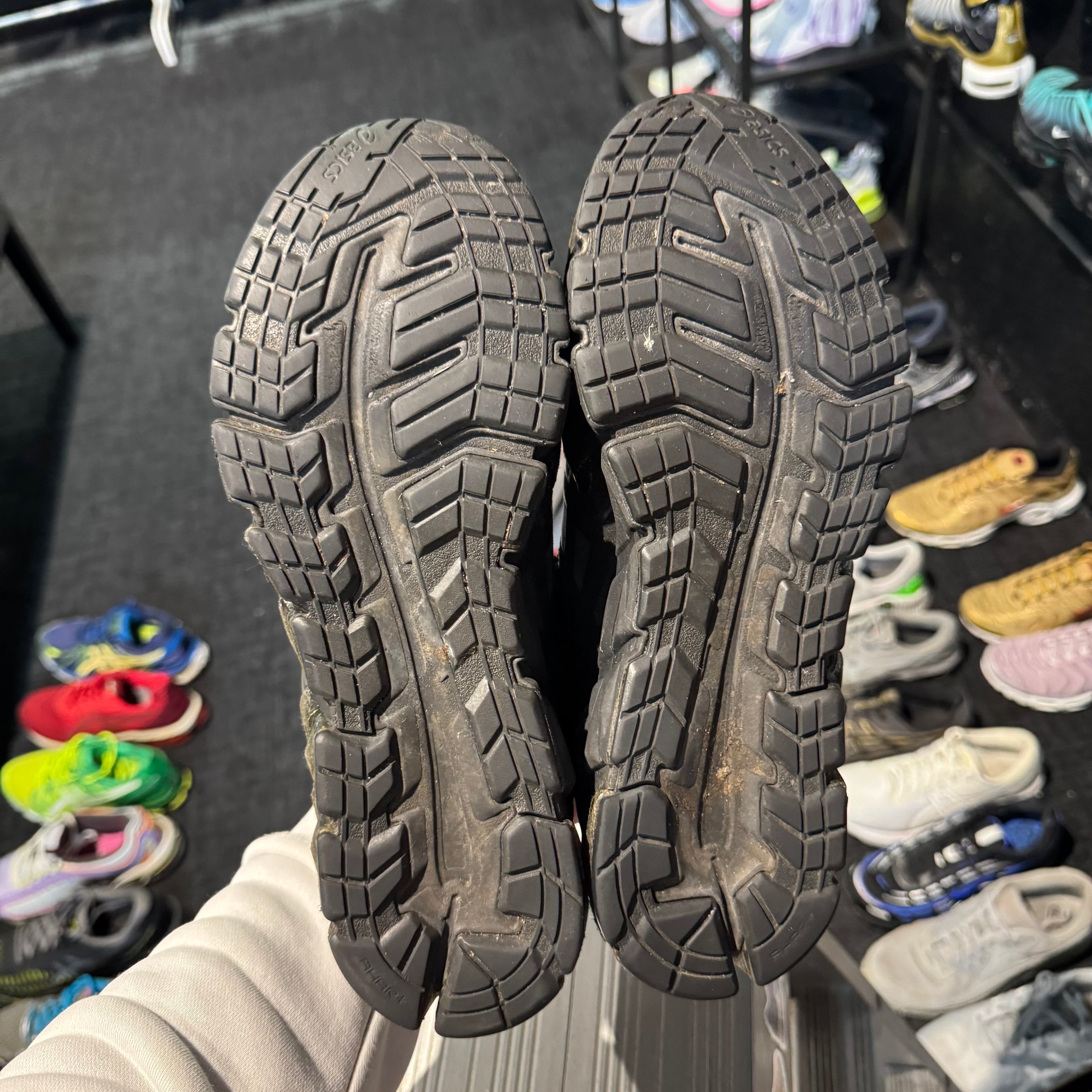 Asics Gel Quantum 180 8 'Black' (Second hand)