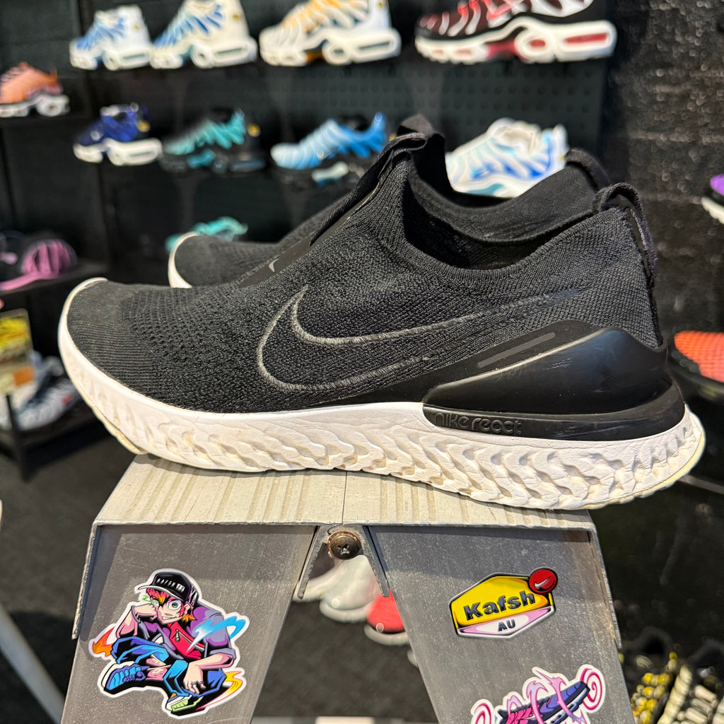 Nike Epic Phantom React Flyknit 'Black White' (Second hand)