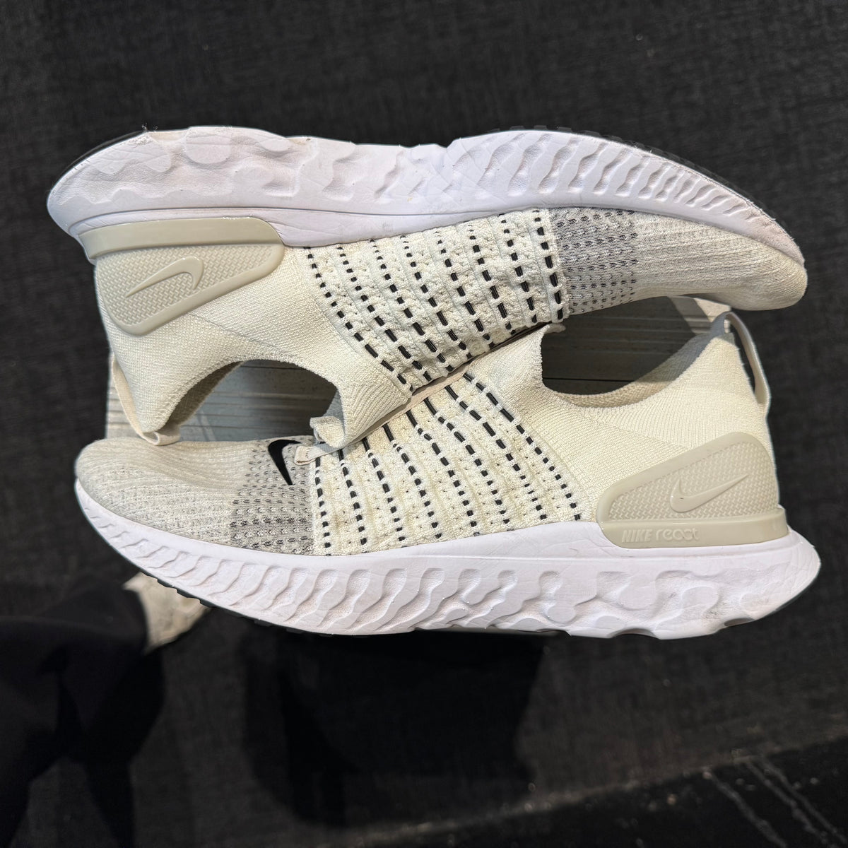 Nike React Phantom Run Flyknit 2 'Bone Cream' (Second hand)