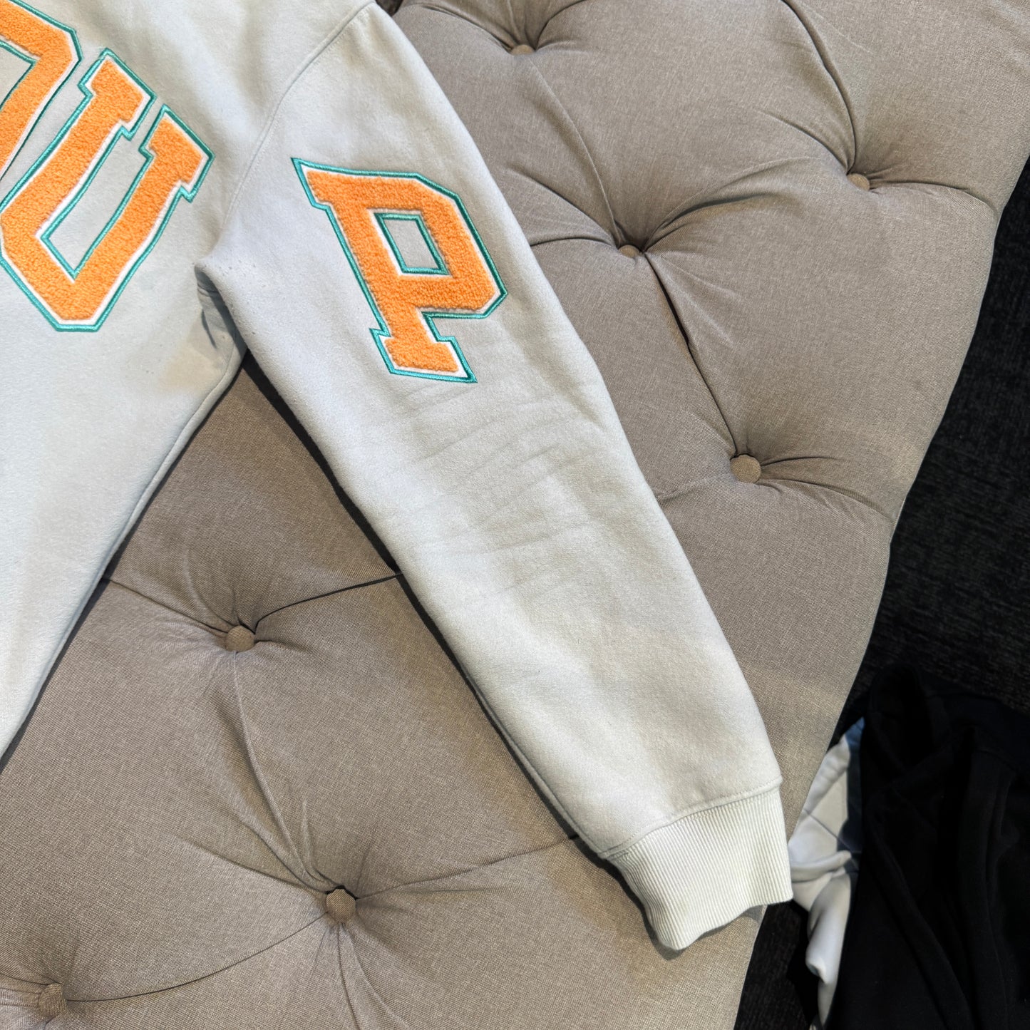 Geedup Team Logo Hoodie 'Dolphin' (Second hand)