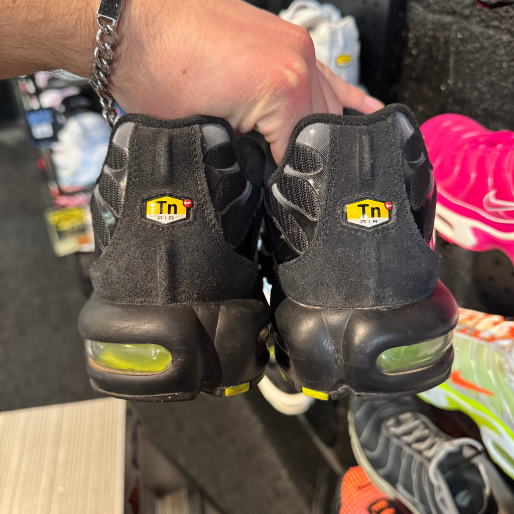 Nike Air Max Plus TN 'Black Grey Volt' (Second hand)