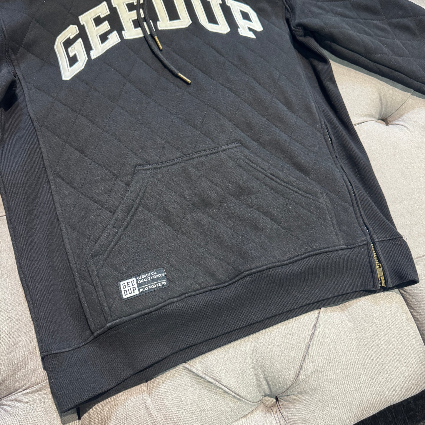 Geedup Stitched Quilt Hoodie 'Black' (Second hand)