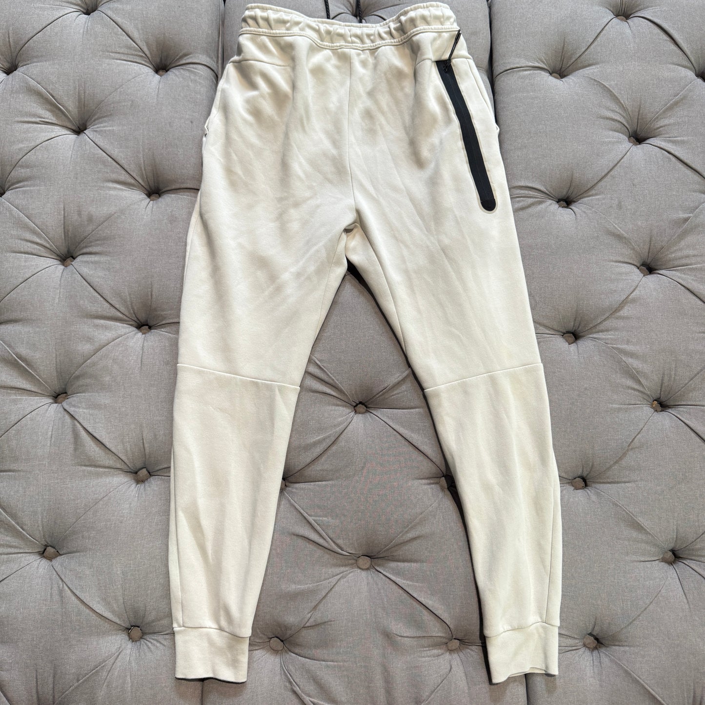 Nike Tech Fleece Pants 'Cream' (Second hand)