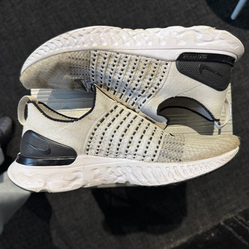 Nike React Phantom Run Flyknit 2 'White Black' (Second hand)