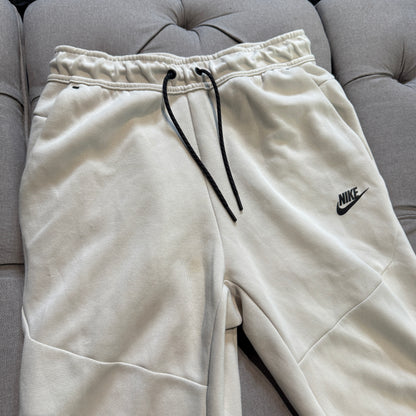 Nike Tech Fleece Pants 'Cream' (Second hand)