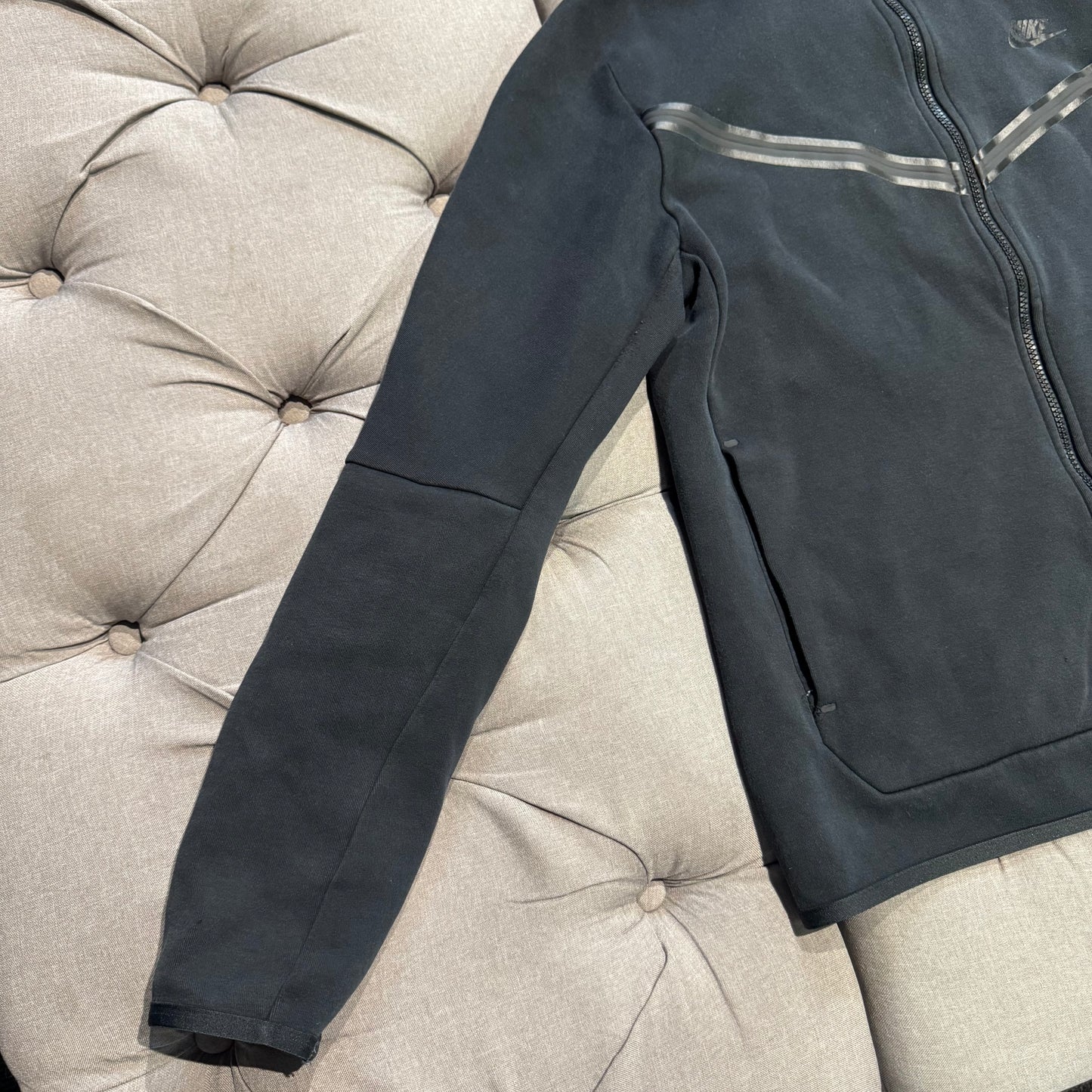 Nike Tech Fleece Jacket 'Black' (Second hand)
