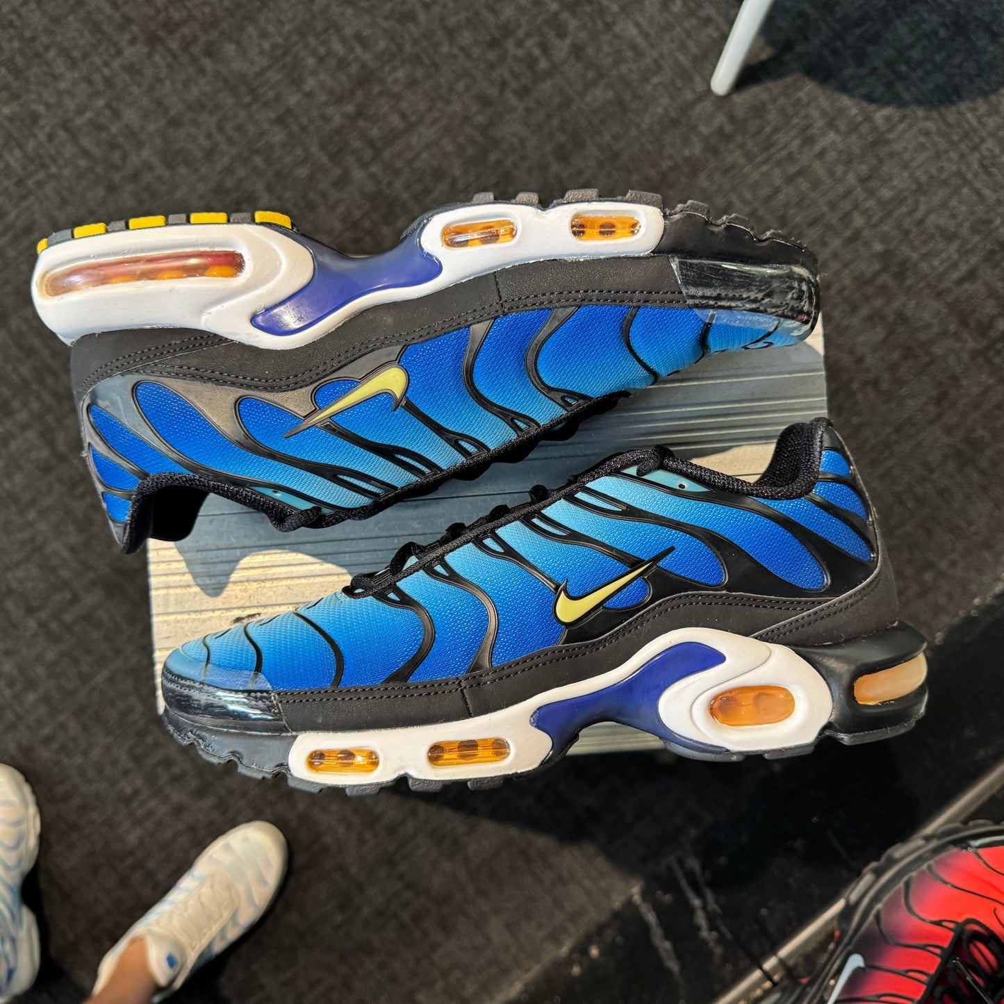 Nike Air Max Plus TN 'Hyper Blue' (2018 OG WITH BOX) (Brand New)