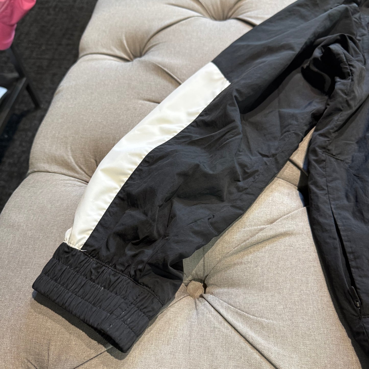 Nike Air Jacket 'Gold Black' (Second hand)