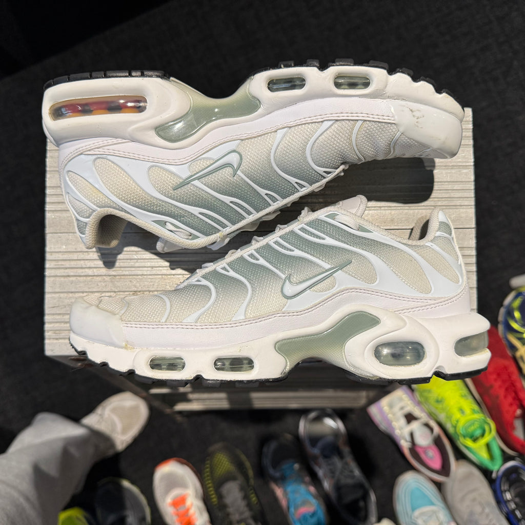 Nike Air Max Plus TN 'Mica Green' (Second hand)