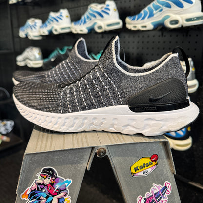 Nike React Phantom Run 2 'Black White' (Second hand)