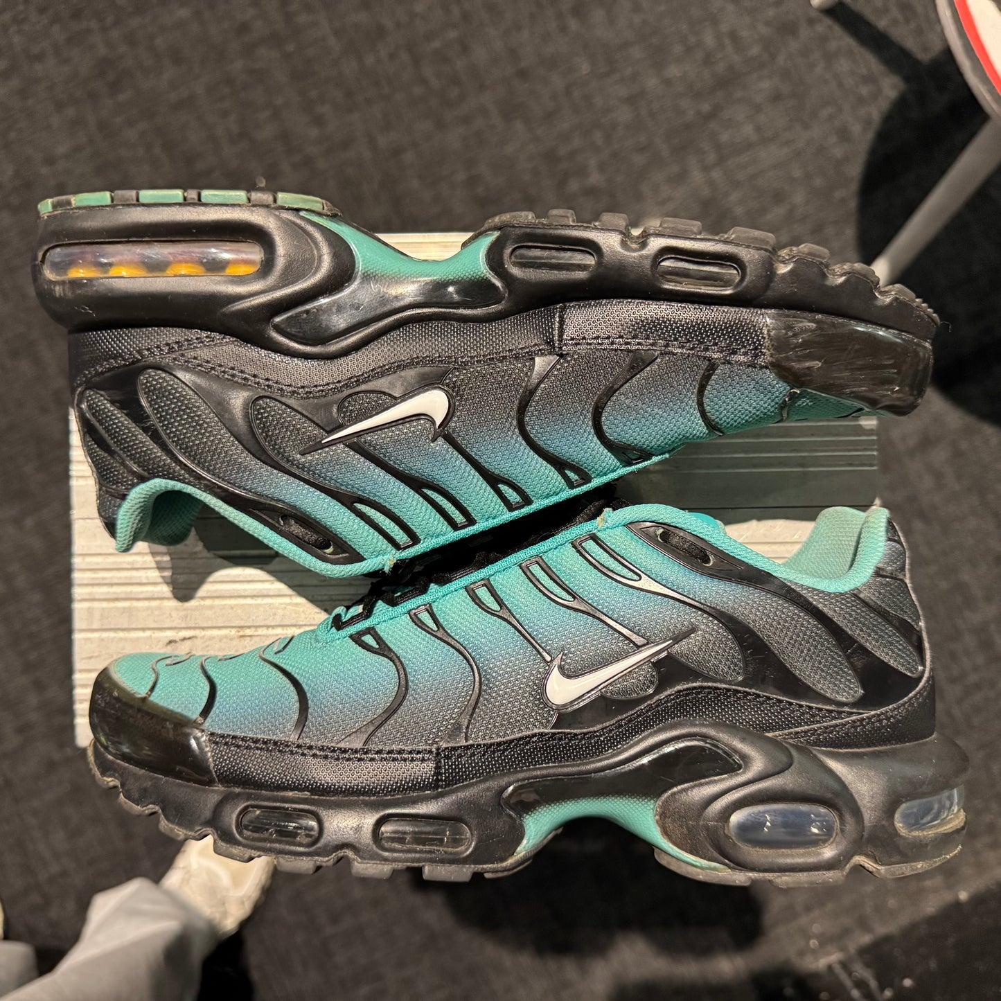 Nike Air Max Plus TN 'Aqua Fade' (Second hand)
