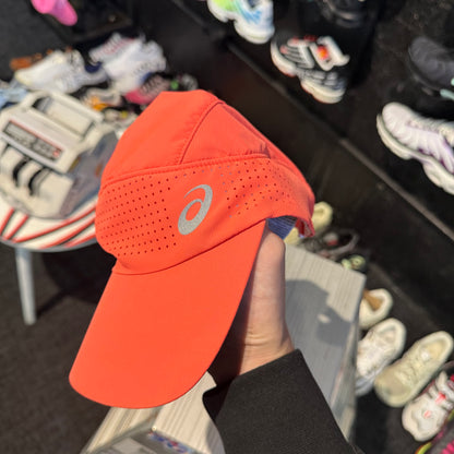 Asics Cap Light Woven 'Coral Reef' (Second hand)