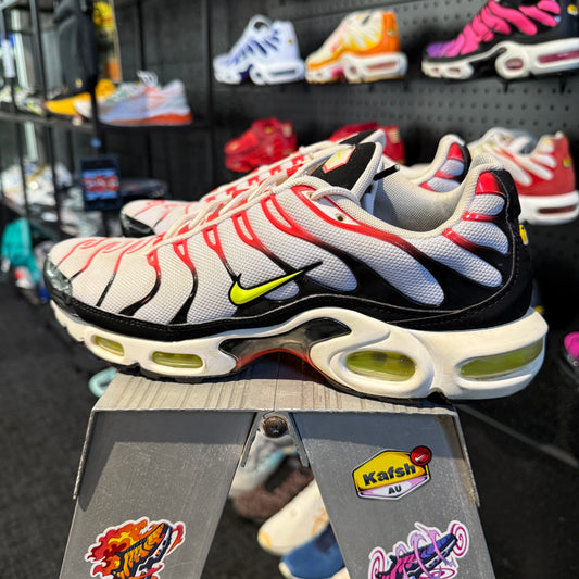 Nike Air Max Plus 'TN' White Crimson Venom (Second hand)