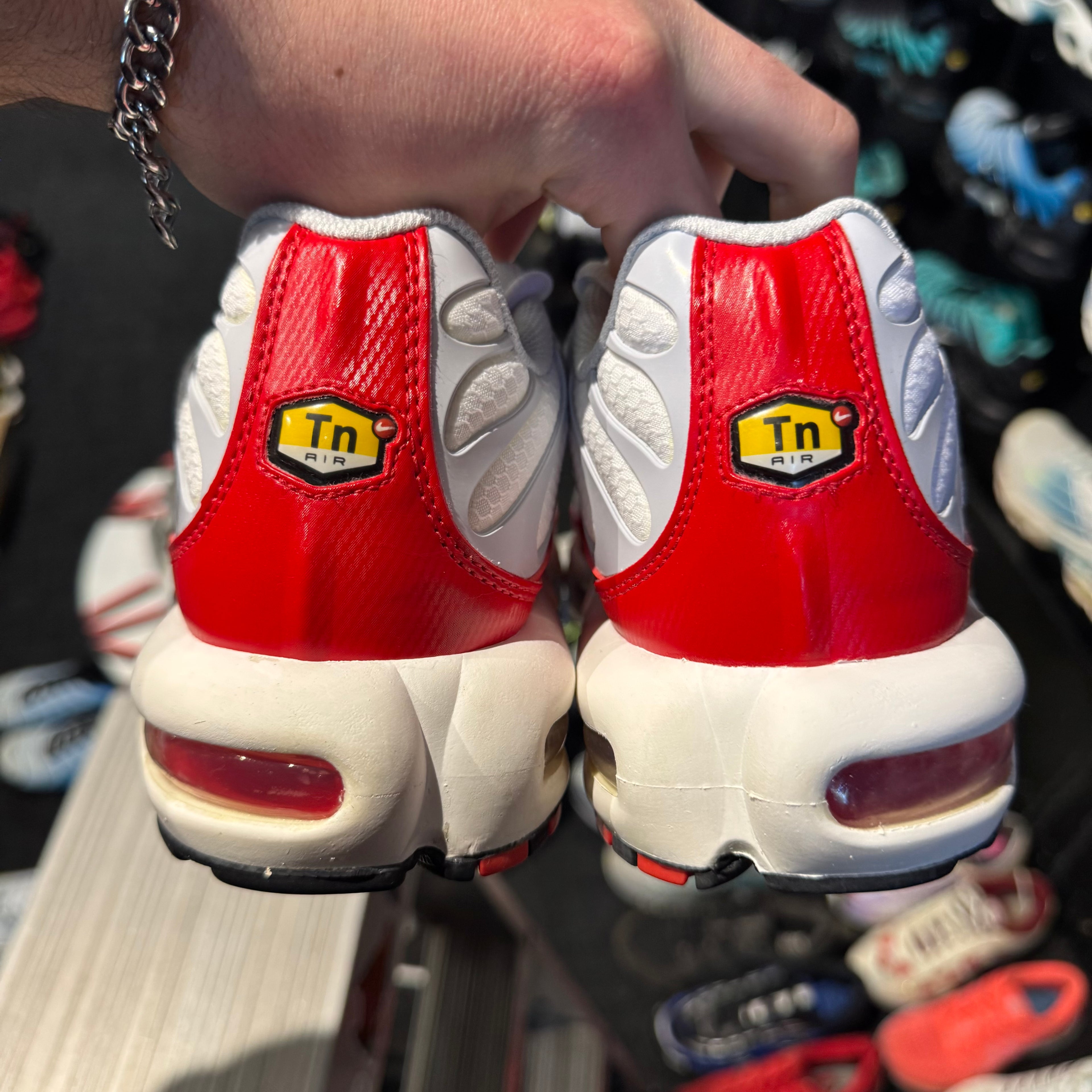Nike Air Max Plus TN 'White University Red AM1 Tribute Sport Red' (Second hand)