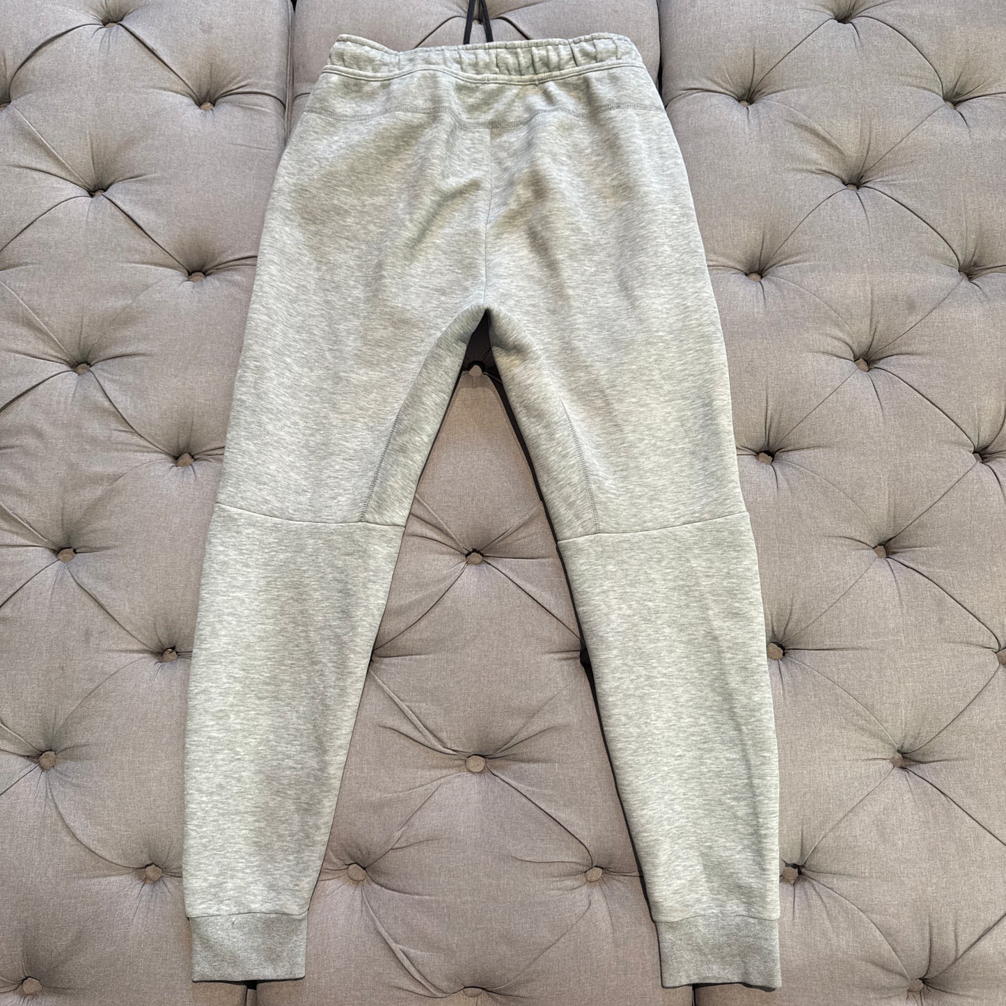 Nike Tech Fleece Track Pants 'Grey' (Second hand)