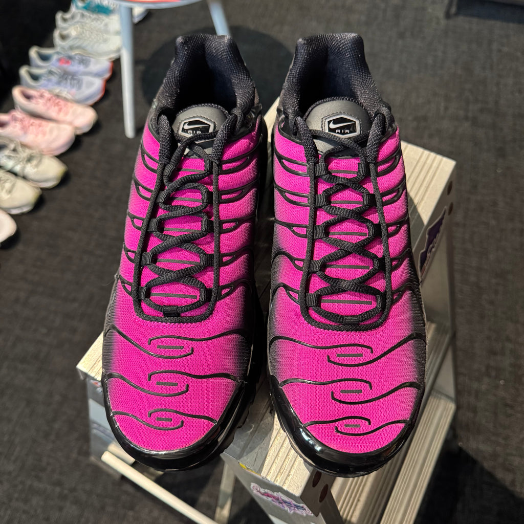 Nike Air Max Plus TN 'Pink Sunset' (Brand New)