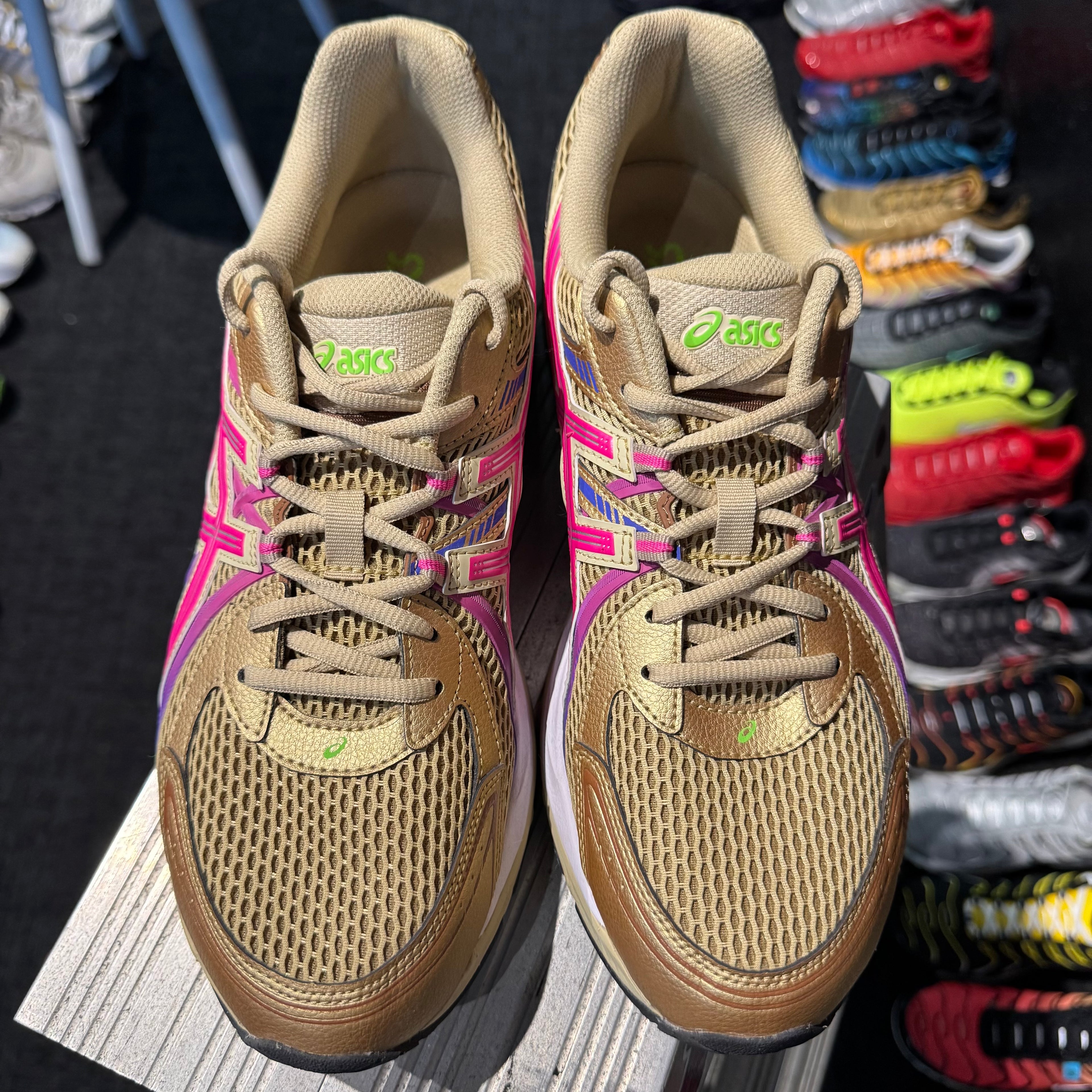 Asics Gel Sekiran 'Sand Glo' (Second hand)