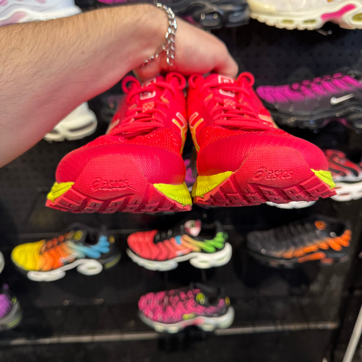 Asics Gel-Kayano 26 'Laser Pink Sour Yuzu' (Second hand)