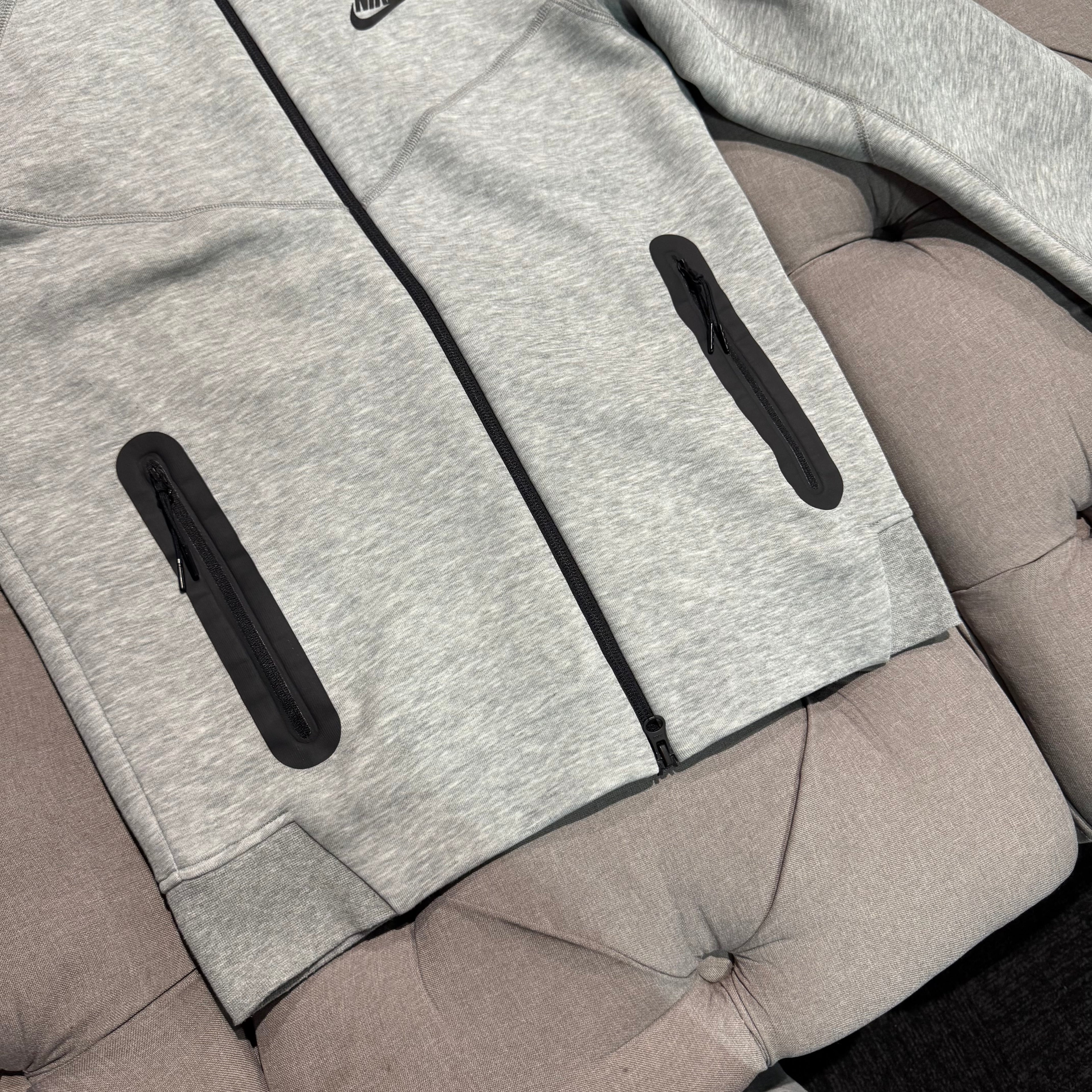 Nike Tech Fleece Jacket 'Grey' (Second hand)