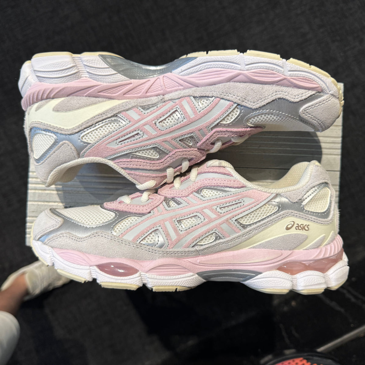 Asics Gel NYC 'Barely Rose' (Second hand)