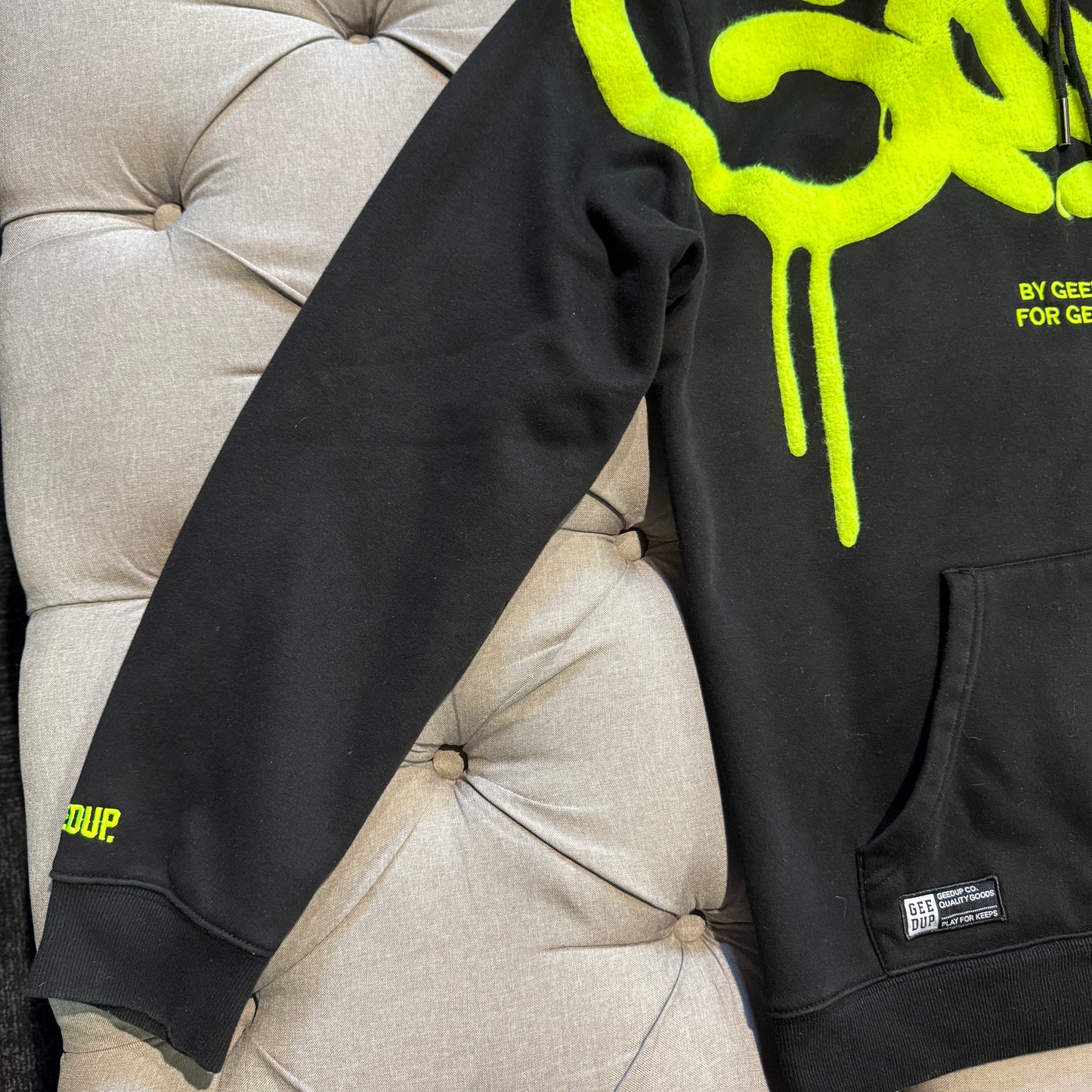 Geedup Handstyle Hoodie 'Black Volt' (Second hand)