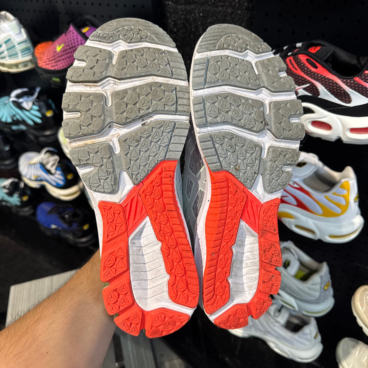 Asics GT-1000 9 Piedmont Grey Bio Mint (Second hand)