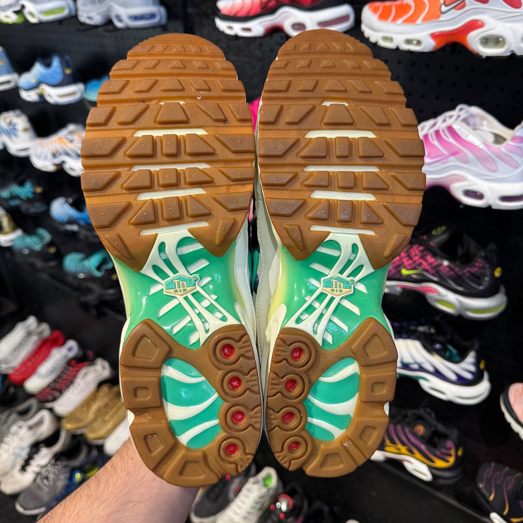 Nike Air Max Plus TN 2018 'Alternate Galaxy' (Second hand)