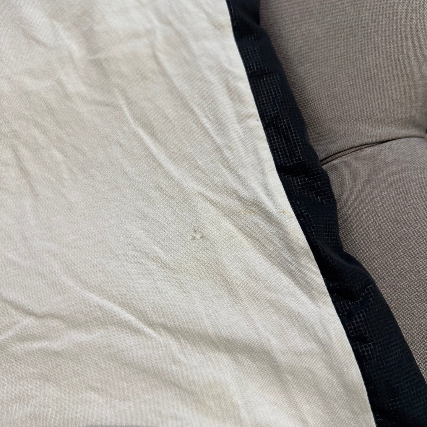 The North Face Side Logo Tshirt 'White Black' (Second hand)