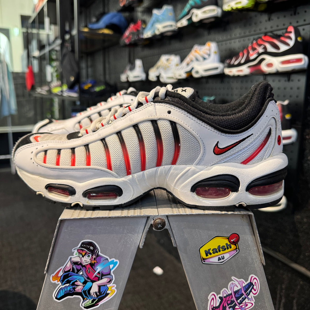 Nike Air Max Tailwind 4 'White Habenero Red Black' (Second hand)
