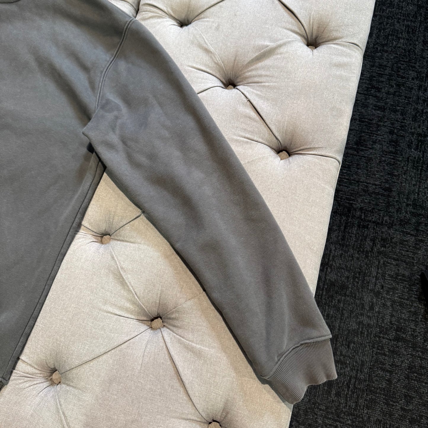 Geedup Team Logo Hoodie 'Asphalt Grey' (Second hand)