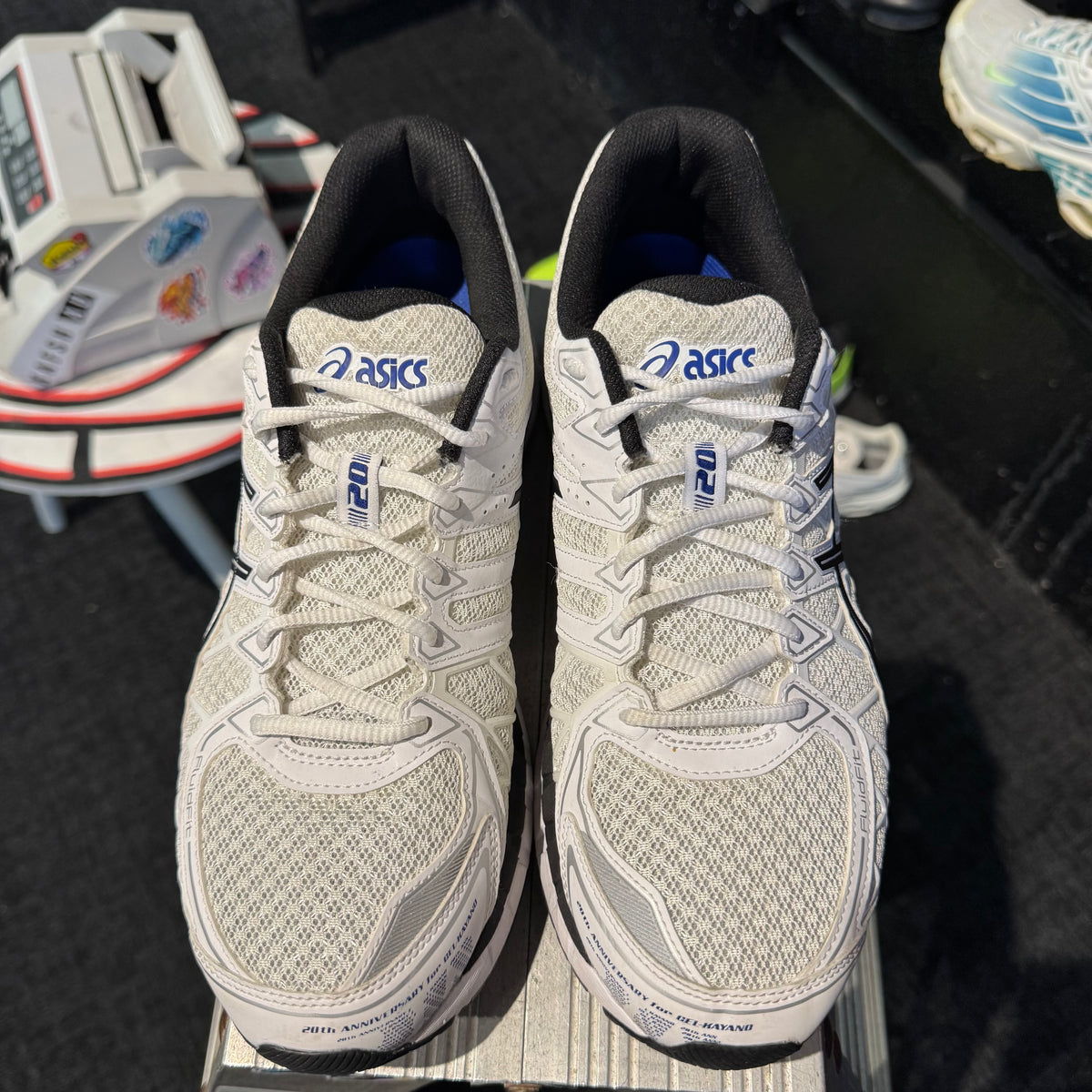 Asics Gel-Kayano 20 'White Black Lightning' (Second hand)