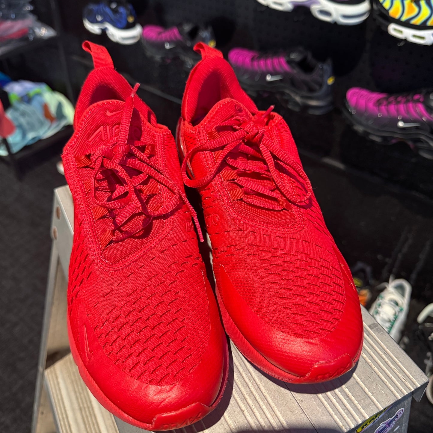 Nike Air Max 270 'Triple Red' (Second hand)