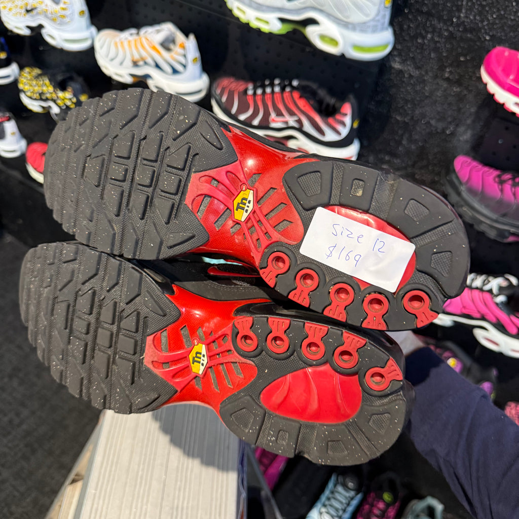Nike Air Max Plus TN 'Bred' (Second hand)