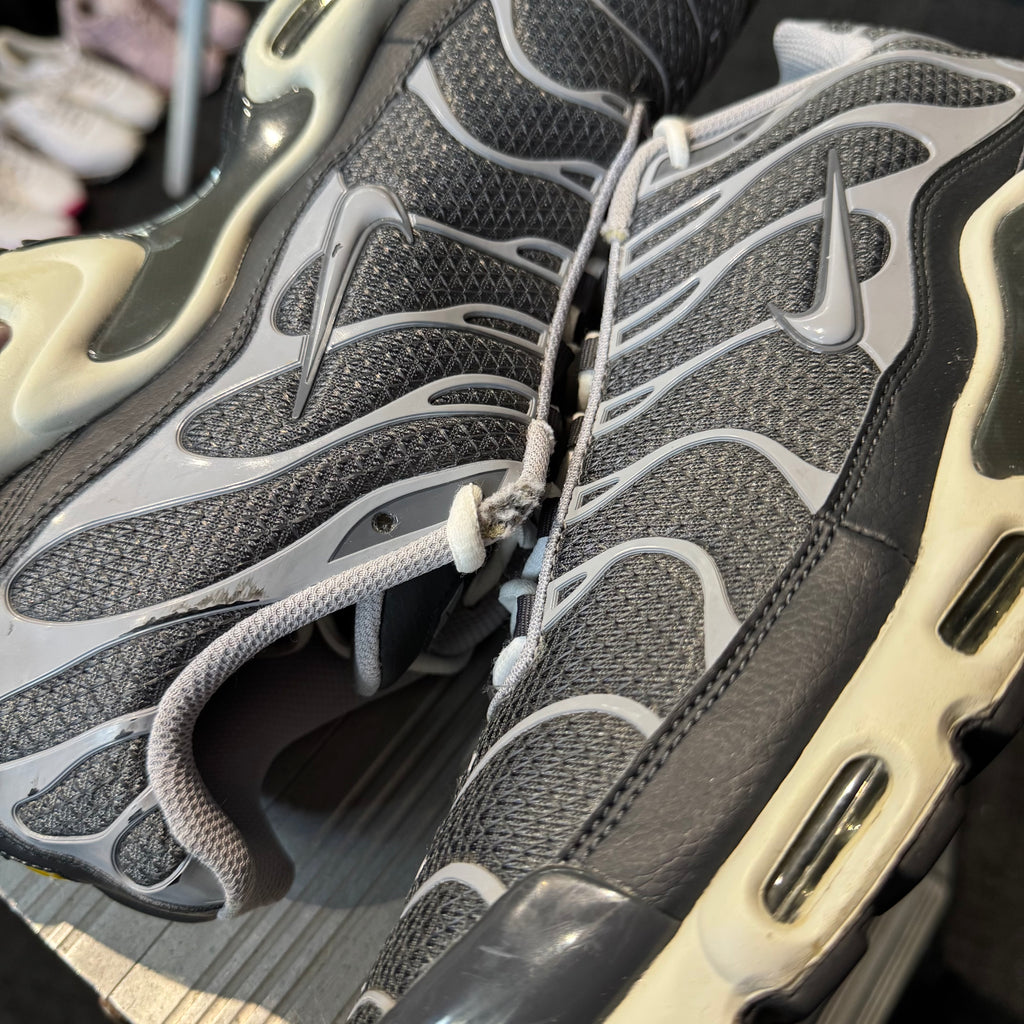Nike Air Max Plus TN SE 'Iron Grey' (Second hand)