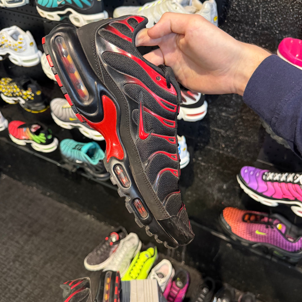 Nike Air Max Plus TN 'Bred' (Second hand)