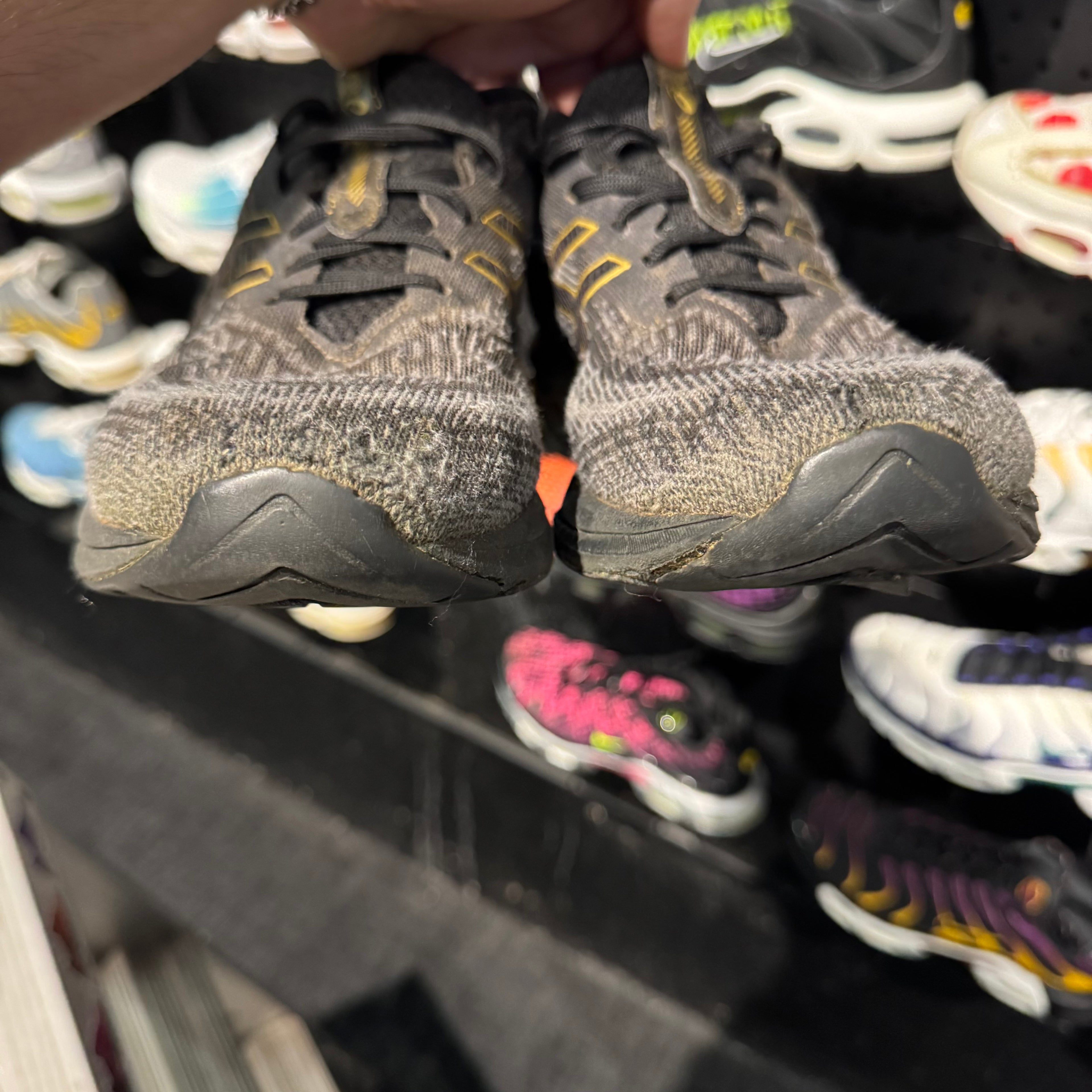 Asics Gel-Quantum 180 7 'Graphite grey gold' (Second hand)