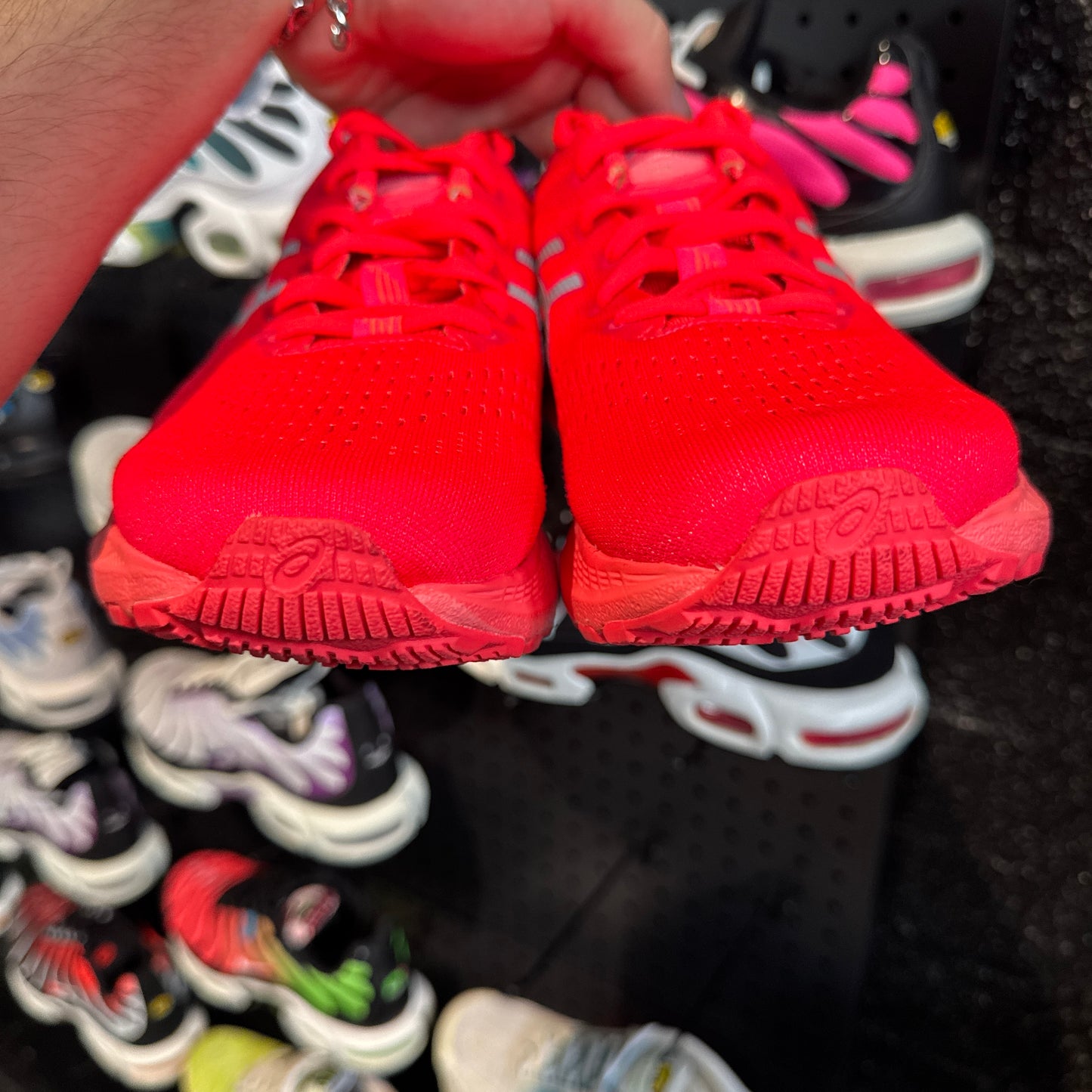 Asics Gel-Kayano 28 'Liteshow Bright Red' (Second hand)