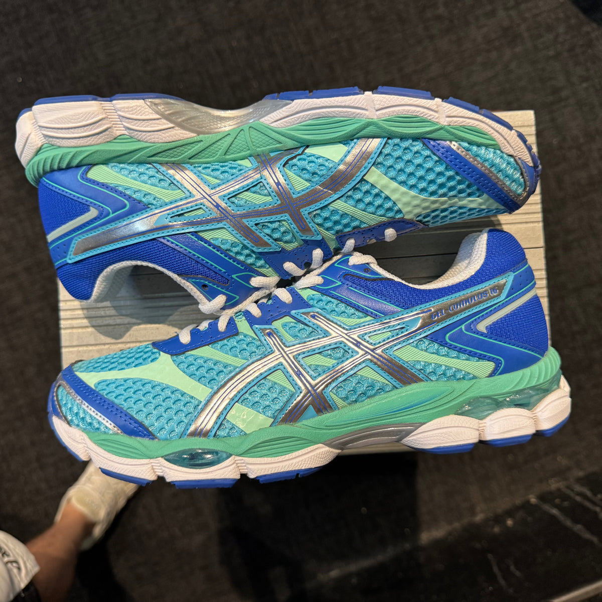 Asics Gel-Cumulus 16 'Aquarium Pure Silver' (Second hand)