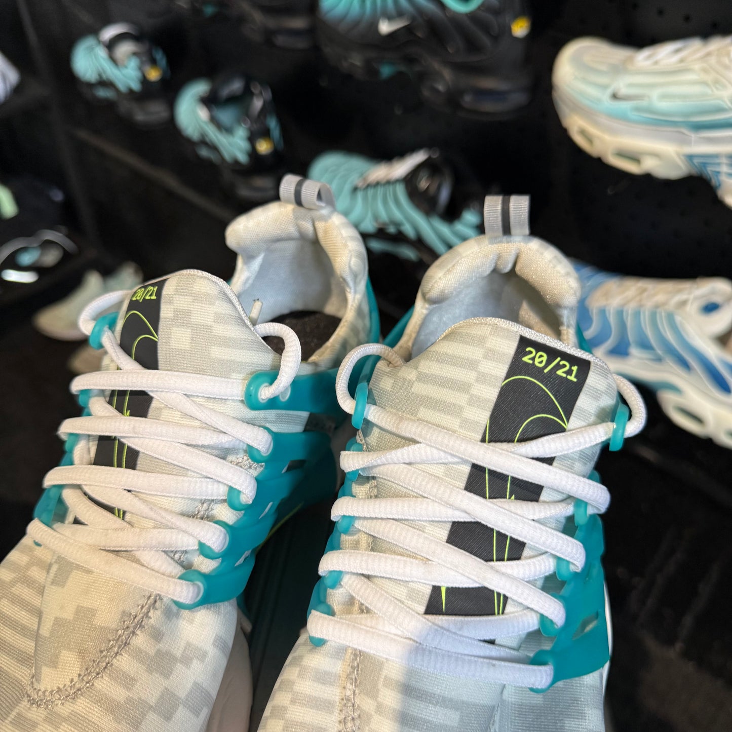Nike Air Presto 'White Lime Glow Aquamarine' (Second hand)