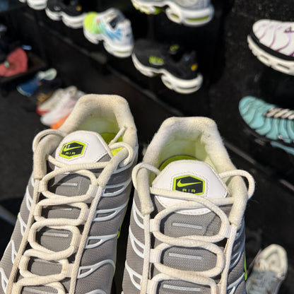 Nike Air Max Plus TN 'White Neon Yellow' (Second hand)