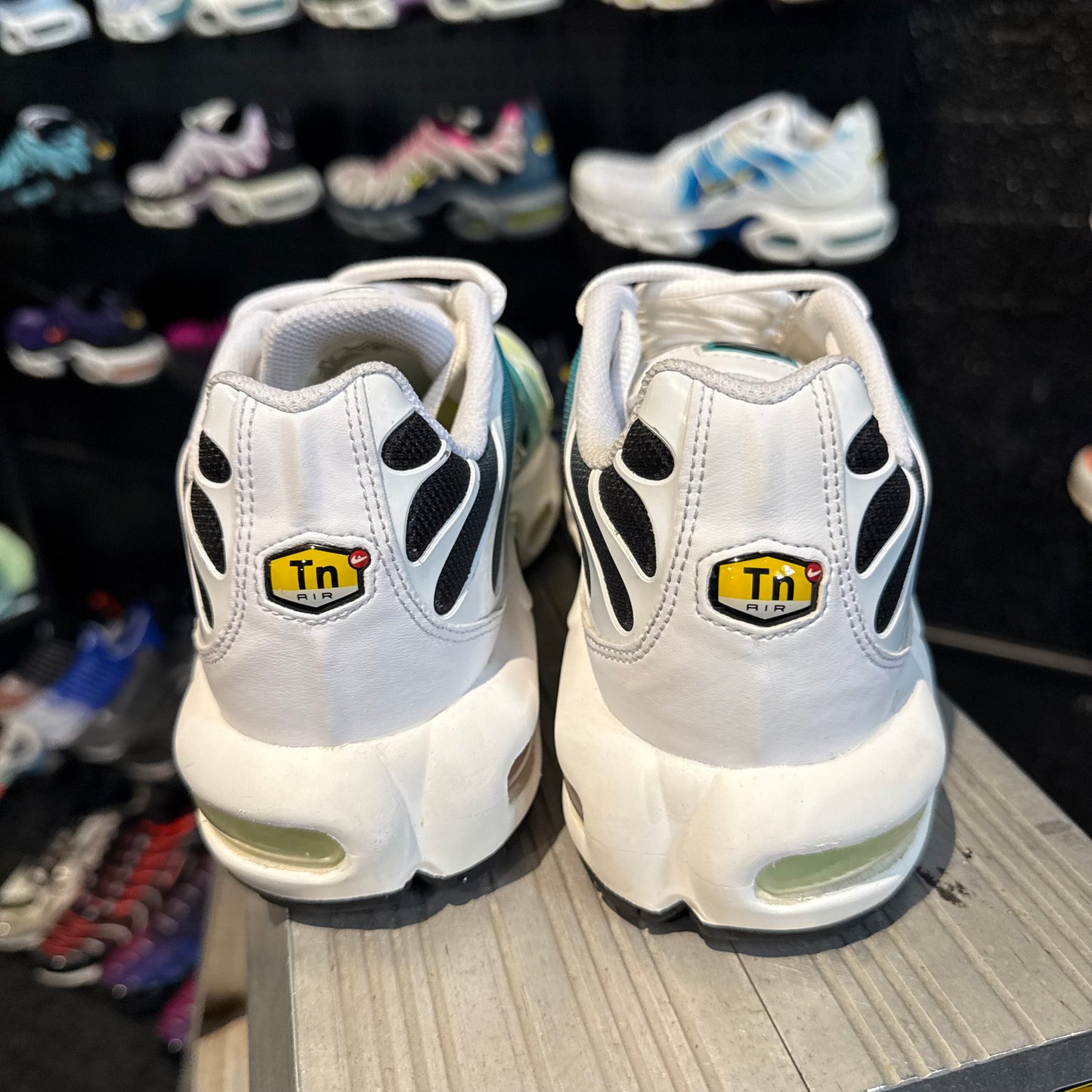 Nike Air Max Plus TN 'Dusty Cactus Barley Volt' (Second hand)