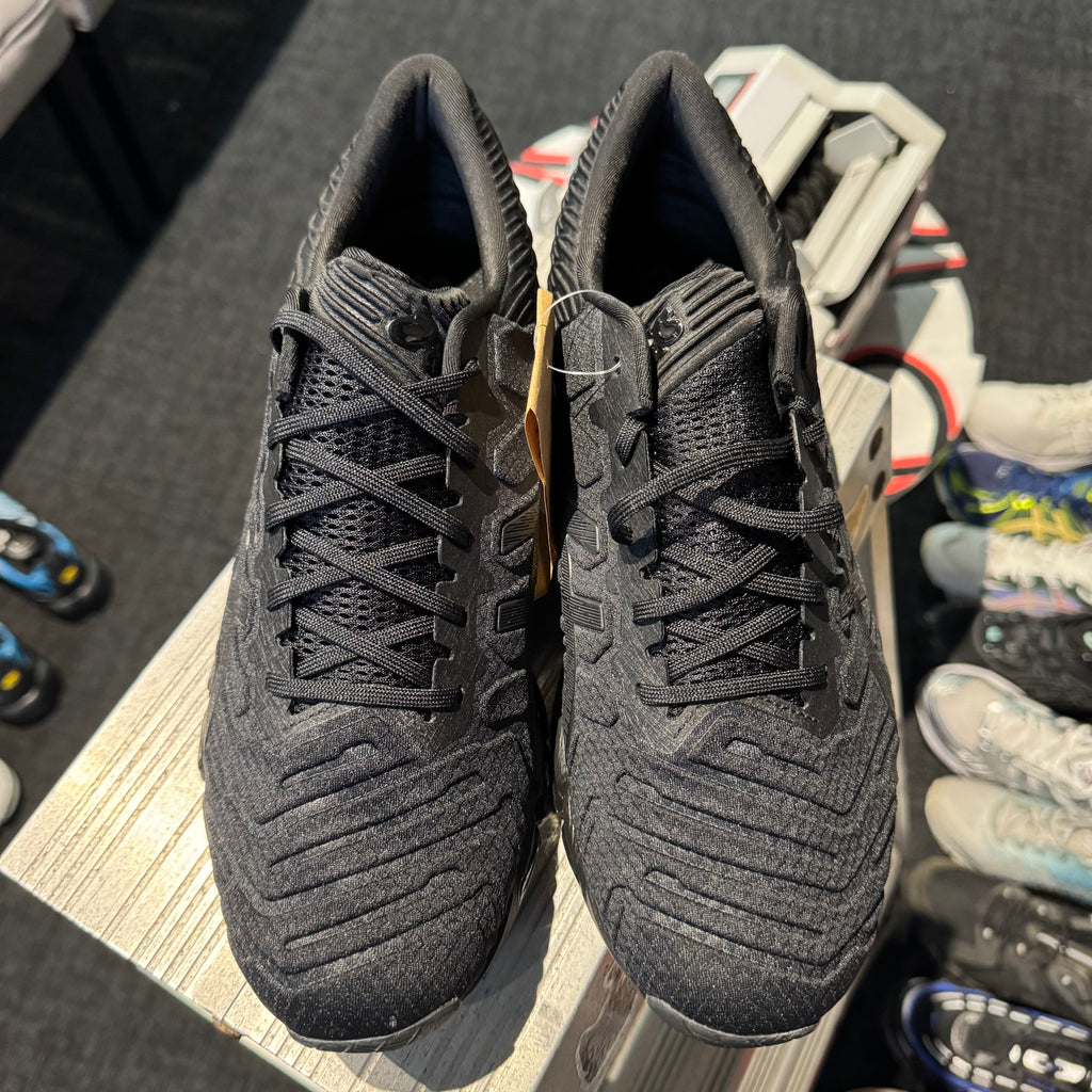 Asics Gel Quantum 360 5 'Triple Black' (Brand New)