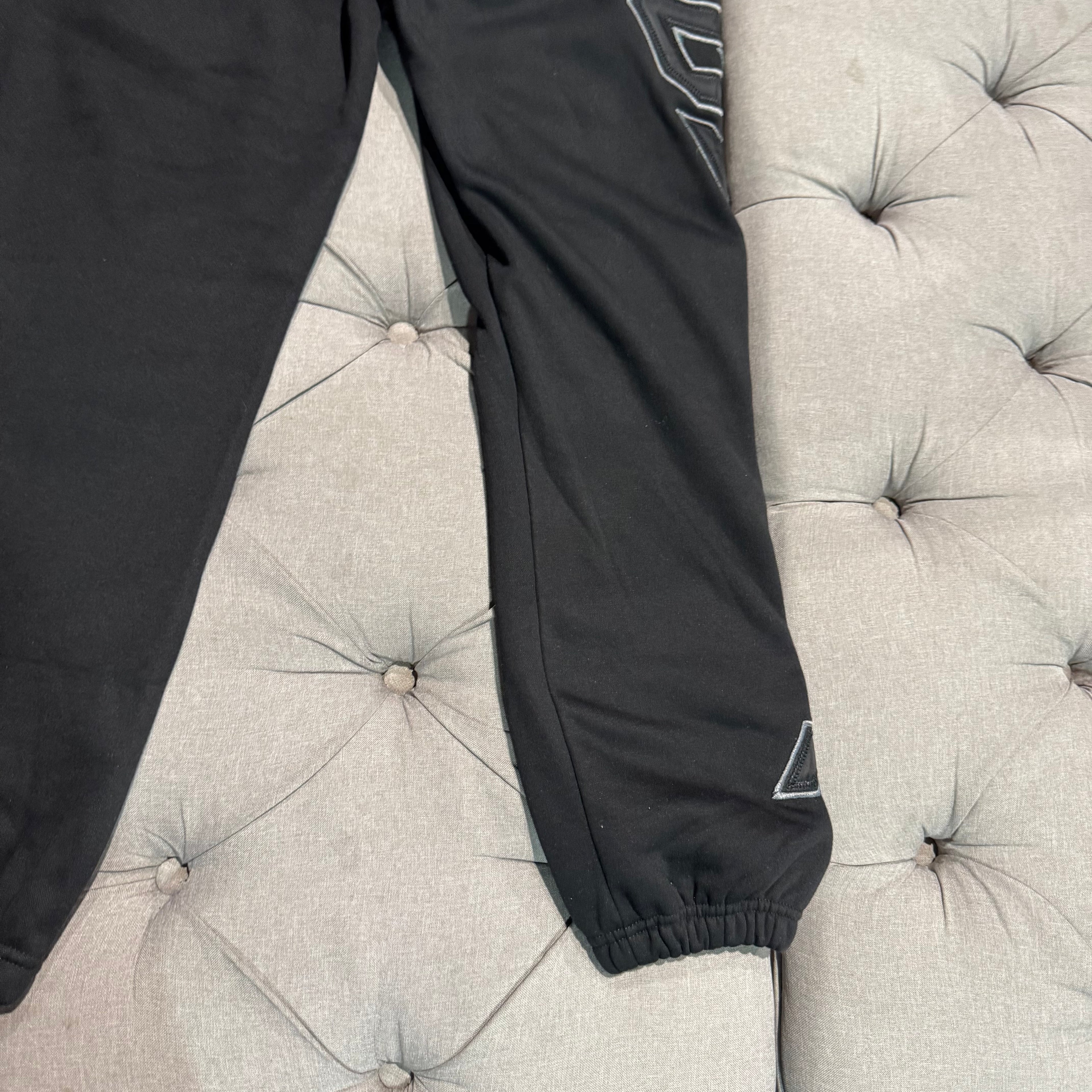 Geedup X Trapstar Team Logo Iron Gate Logo Track Pants 'Black' (Second hand)