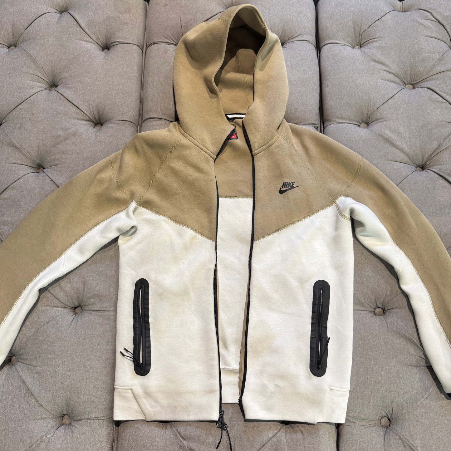 Nike Tech Fleece Jacket 'White Brown' (Second hand)