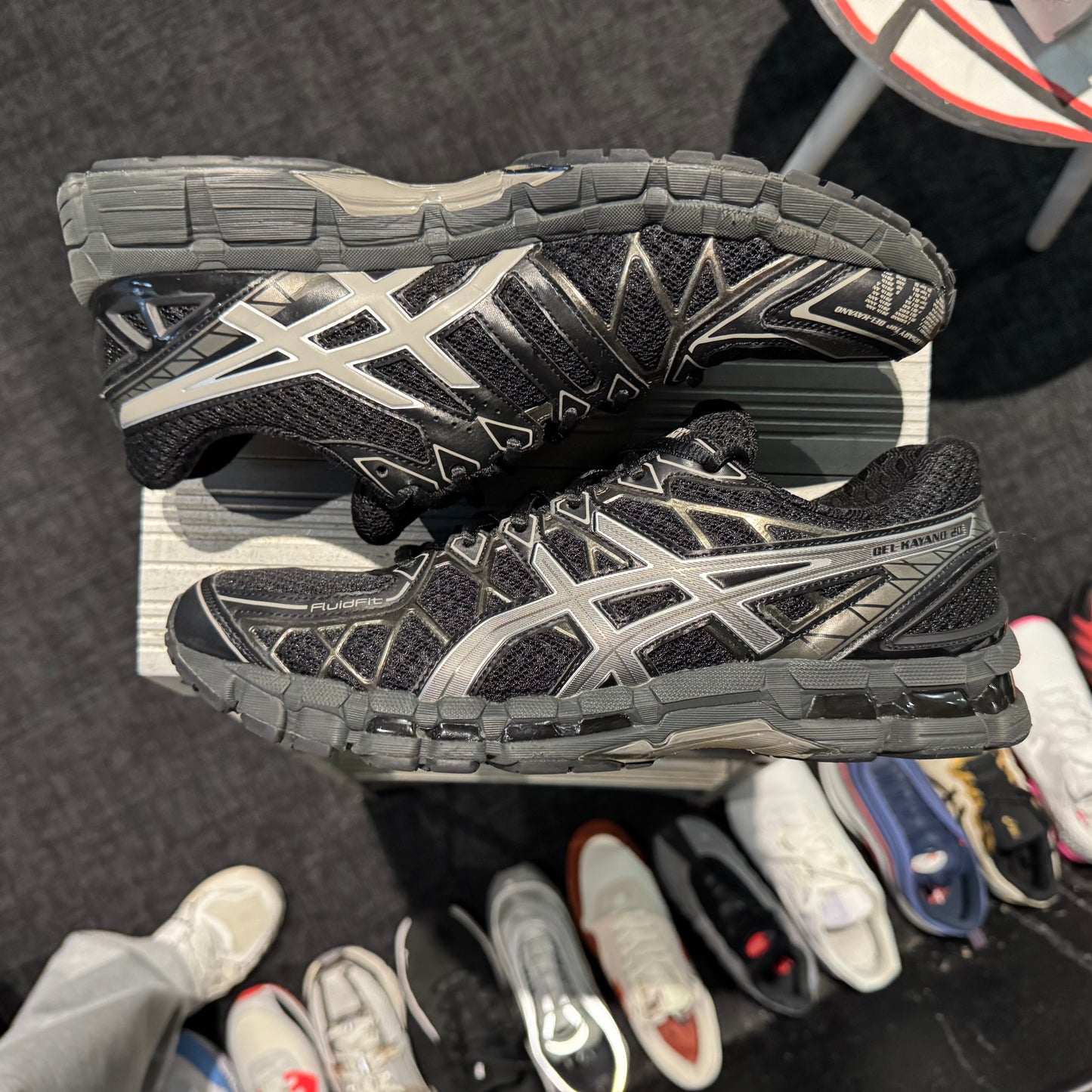 Asics Gel-Kayano 20 'Black Clay Grey' (Second hand)