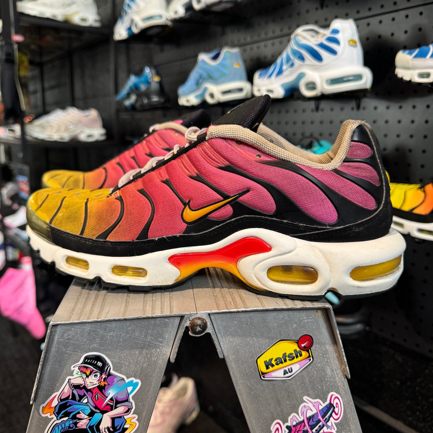 Nike Air Max Plus TN 'Rainbow' (Second hand)
