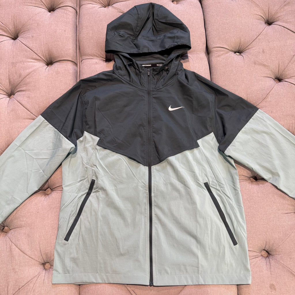 Nike Miller Repel Windbreaker 'Seaweed' (Second hand)